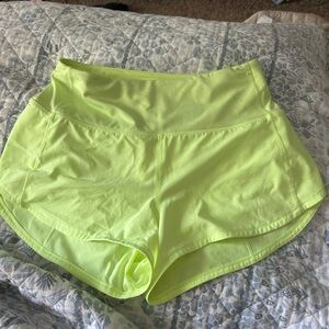 Lululemon High-Rise Speed Up shorts size 6 2.5” Women's Neon Green/yellow Shorts